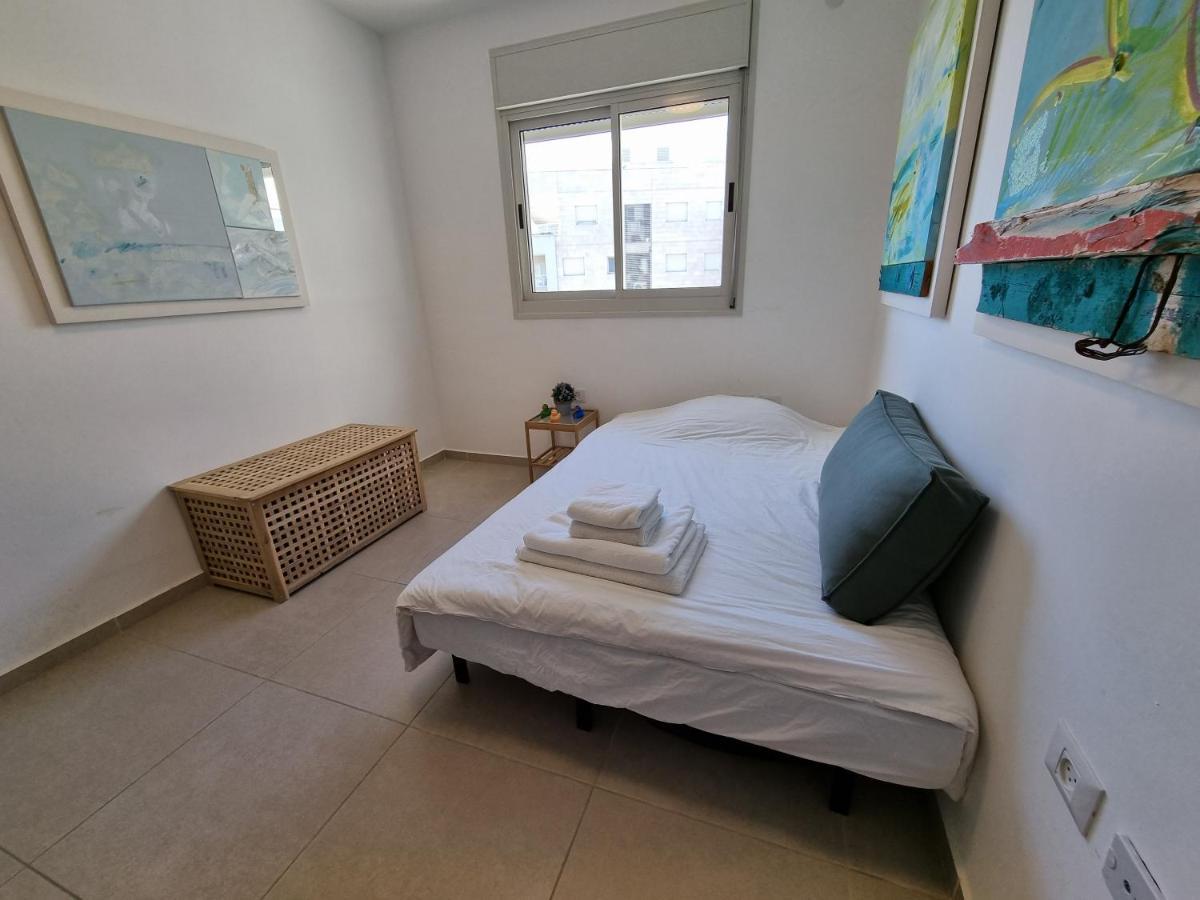 Beachfront Gallery Акра Екстериор снимка